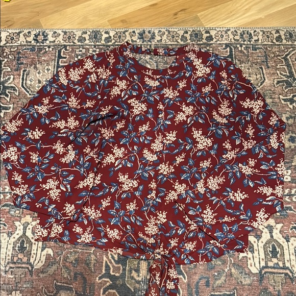 Madewell Bell-Sleeve Tie Top in Antique Flora - Picture 2 of 4